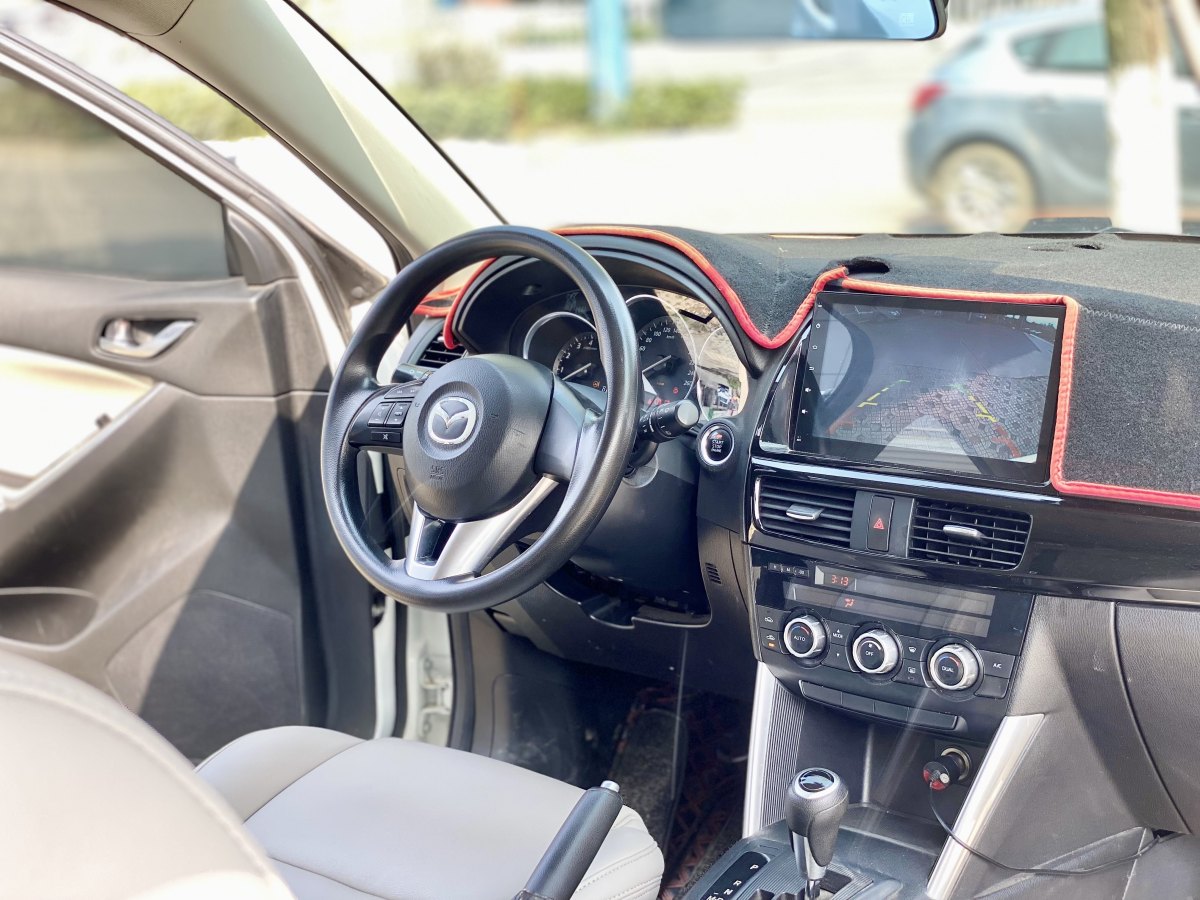 2015年4月马自达 CX-5  2015款 2.0L 自动两驱舒适型