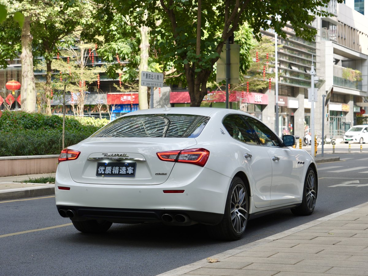 瑪莎拉蒂 Ghibli  2014款 3.0T 標(biāo)準(zhǔn)版圖片