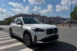 寶馬iX1 寶馬 xDrive30L X設(shè)計套裝