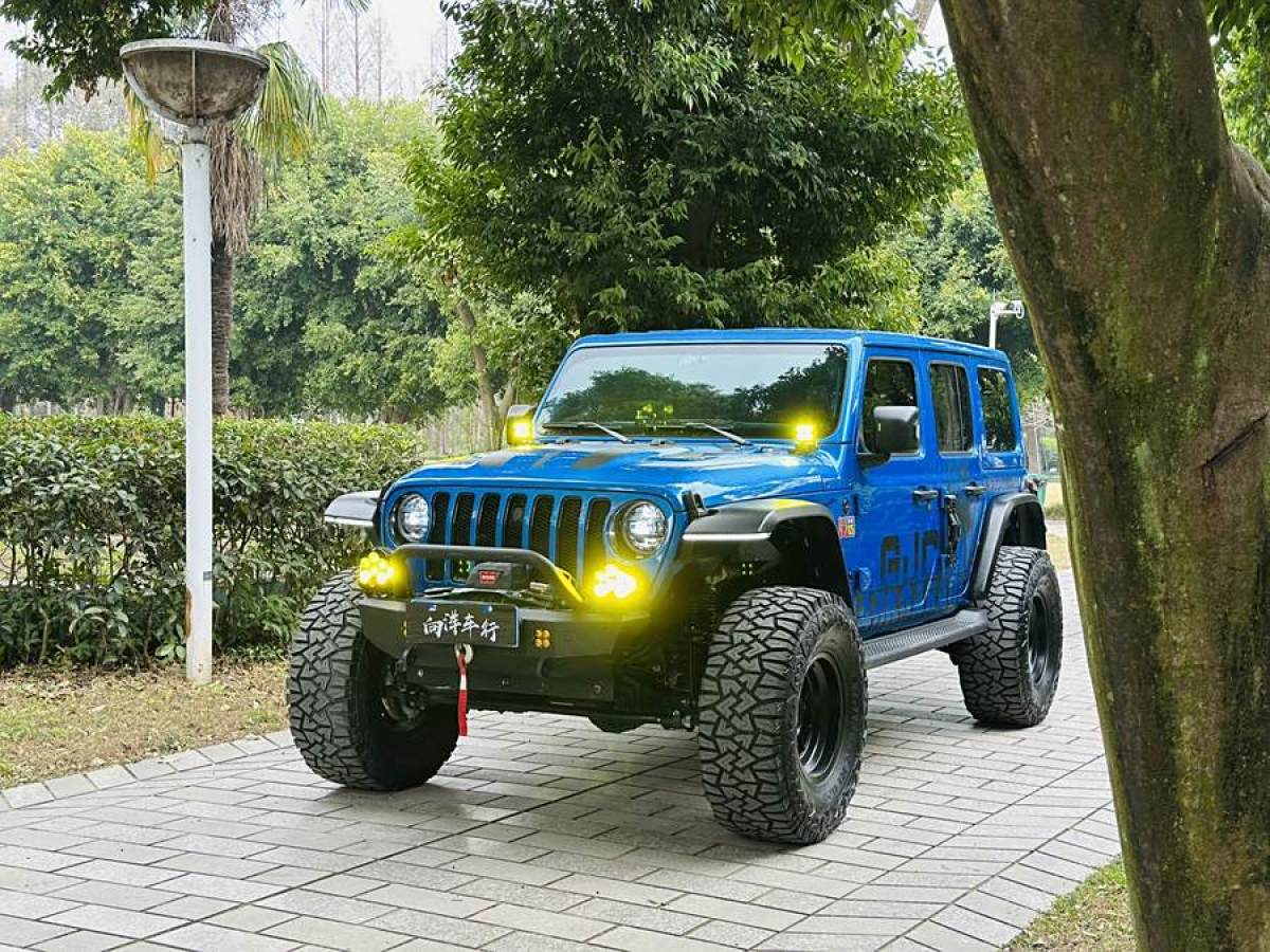 Jeep 牧馬人  2022款 2.0T 高地四門版圖片