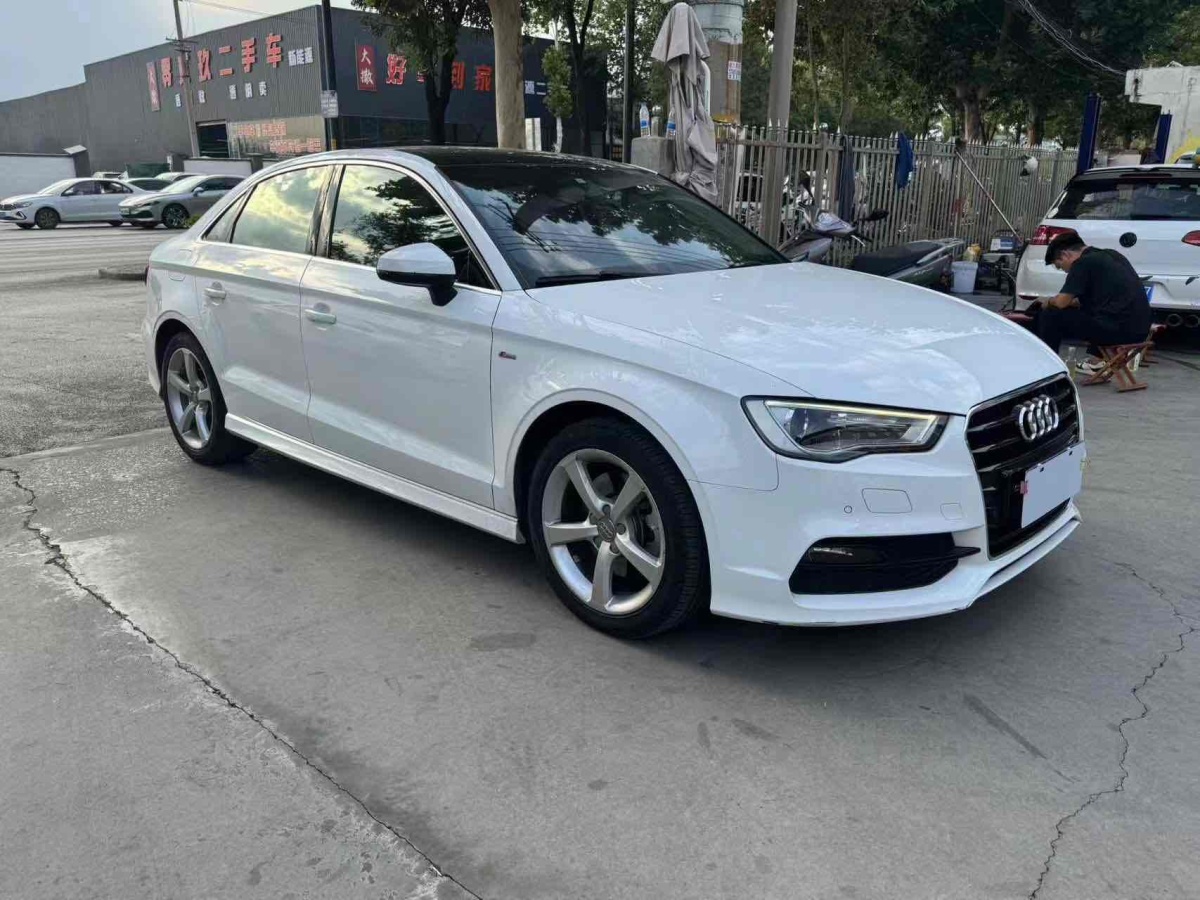 奧迪 奧迪A3  2015款 Limousine 45 TFSI S line 豪華型圖片