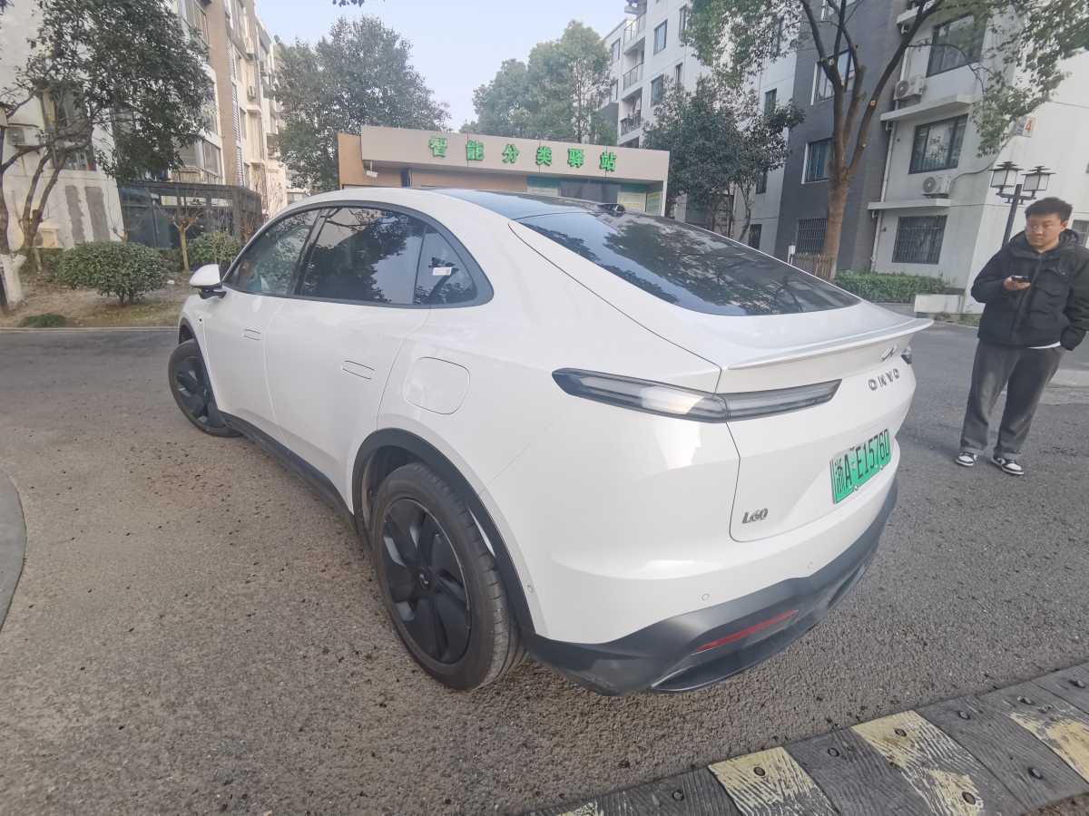 蔚來 樂道L60  2024款 60kwh 后驅(qū)版圖片