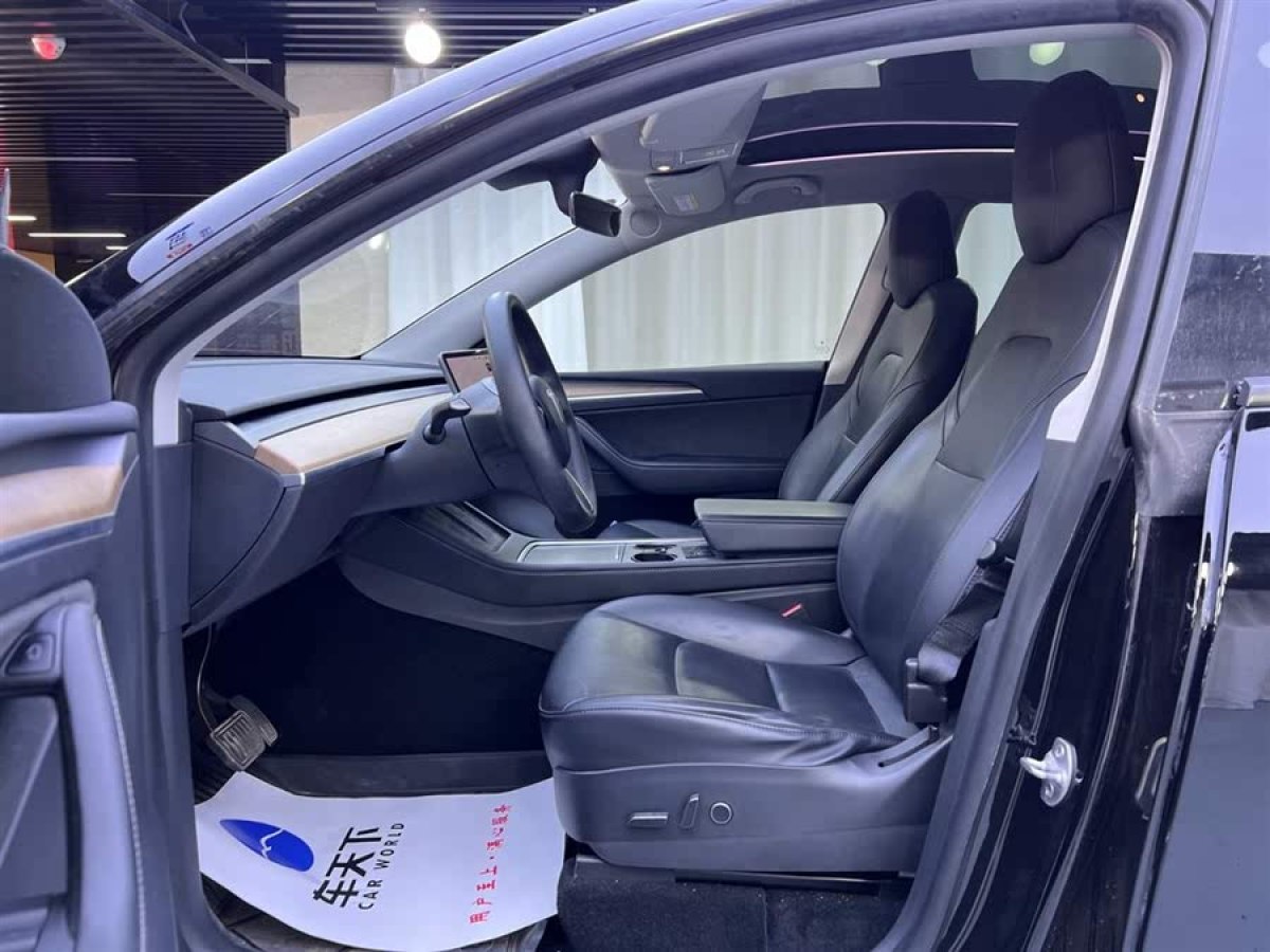 特斯拉 Model Y  2021款 改款 長(zhǎng)續(xù)航全輪驅(qū)動(dòng)版圖片