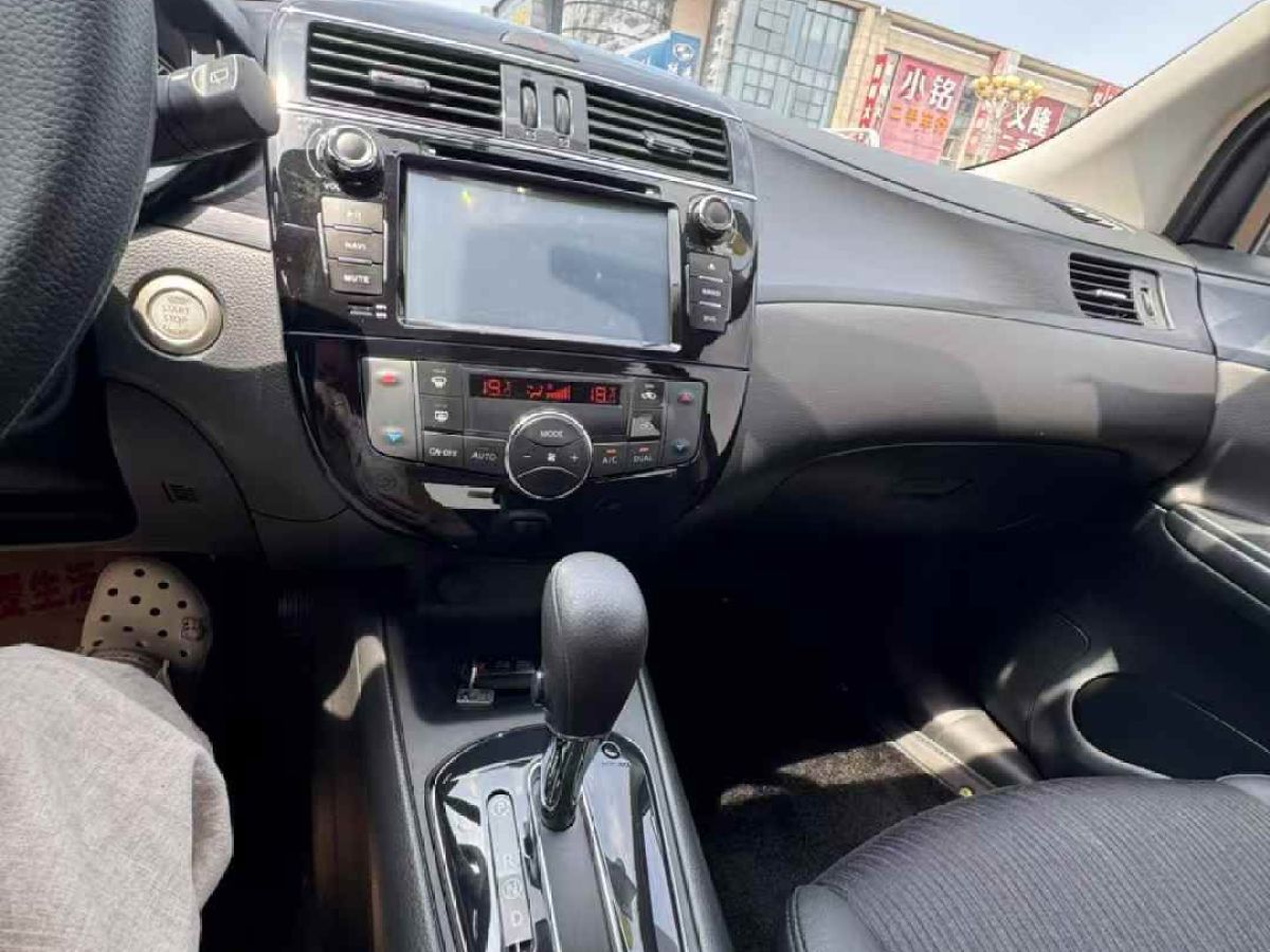 日產(chǎn) 騏達  2015款 1.6T M-CVT GTS限量版圖片