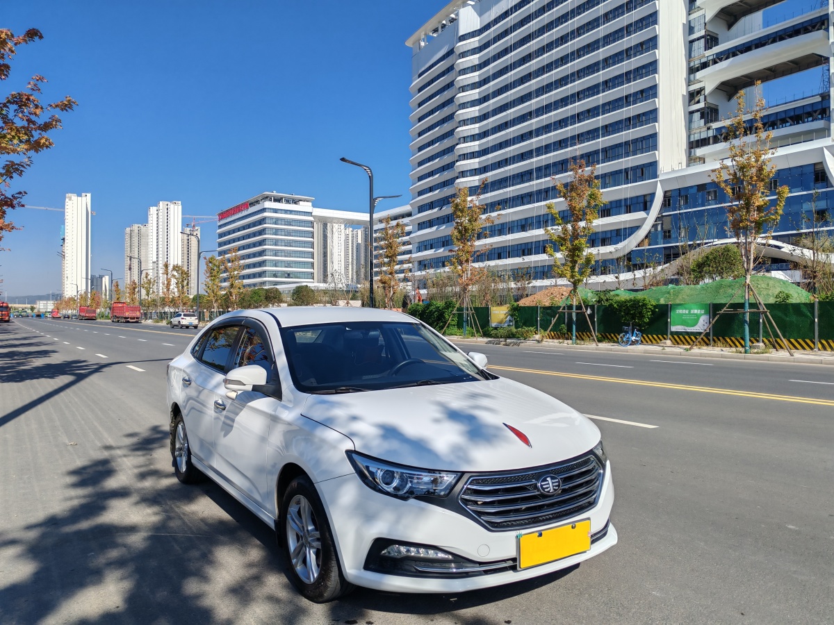 2016年1月奔騰 B30  2016款 1.6L 手動舒適型