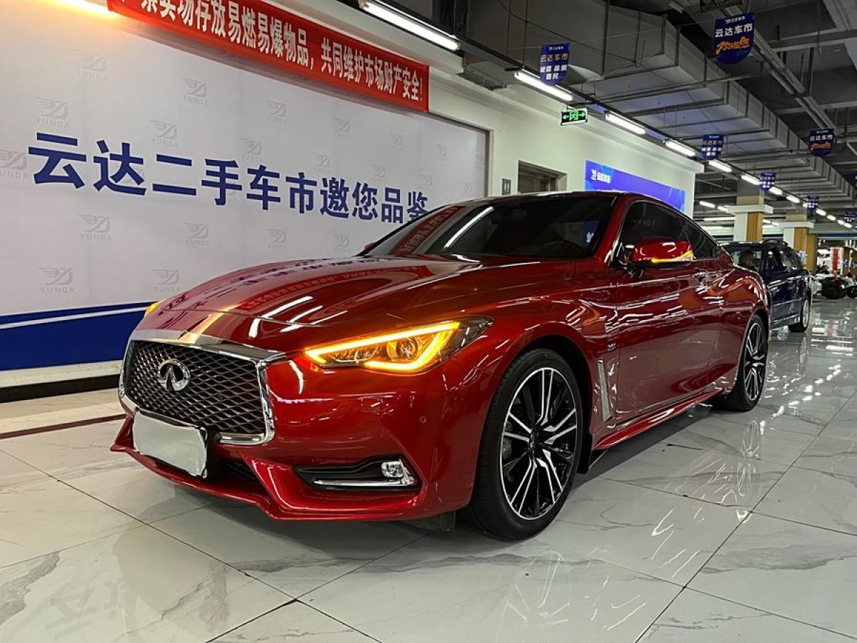 英菲尼迪 Q60  2019款 S 2.0T 豪華運(yùn)動(dòng)版圖片