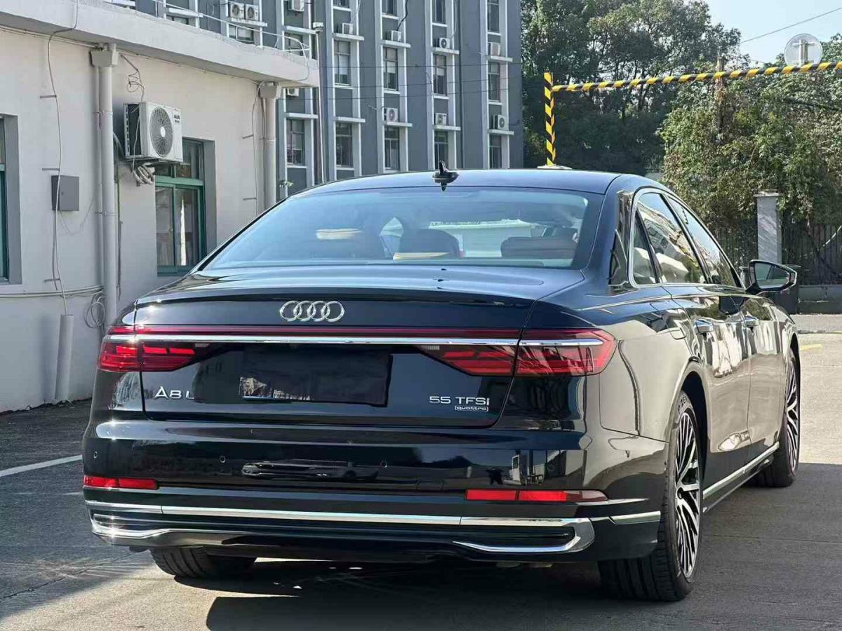 奧迪 奧迪A8  2024款 A8L 60 TFSI quattro圖片