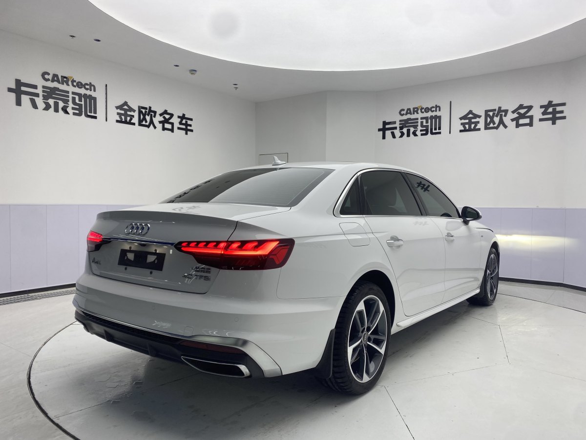 奧迪 奧迪A4L  2022款 40 TFSI 時尚動感型圖片