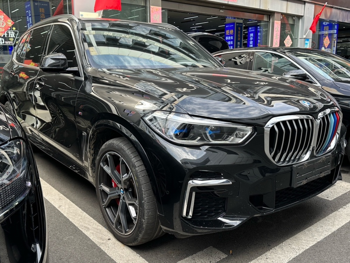 宝马 宝马X5  2022款 xDrive 40Li 尊享型M运动套装图片