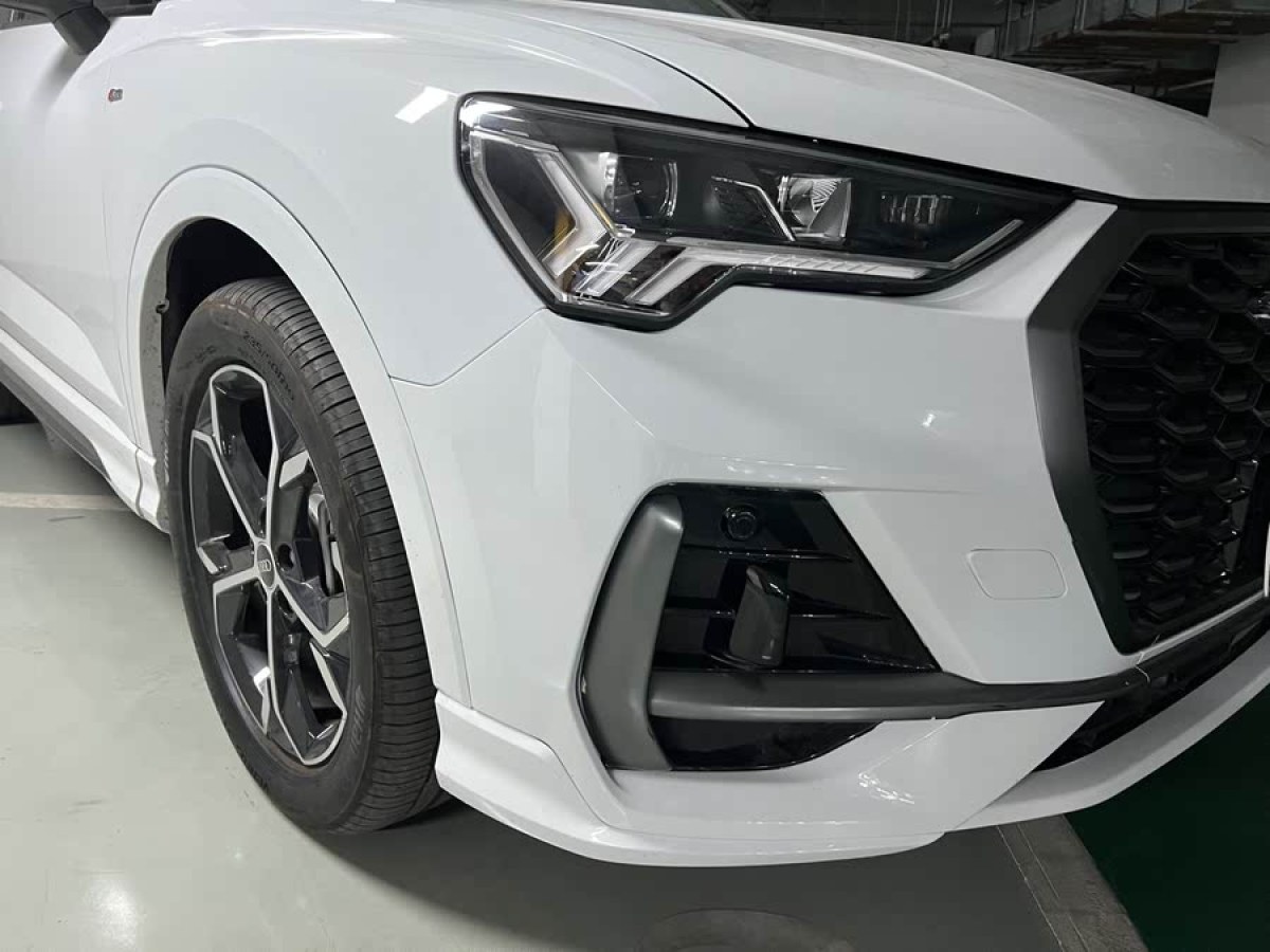奧迪 奧迪Q3  2023款 改款 40 TFSI 時尚動感型圖片