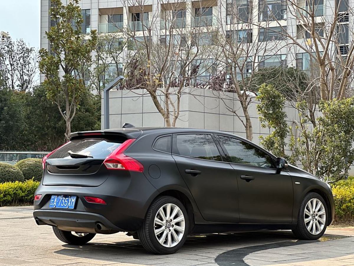 沃爾沃 V40  2014款 2.0T 智雅版圖片