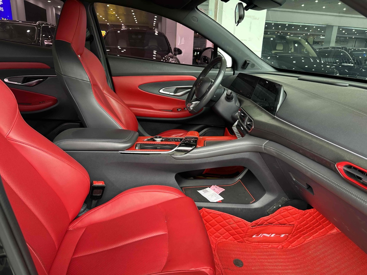 長安 UNI-T  2020款 1.5T 旗艦型圖片