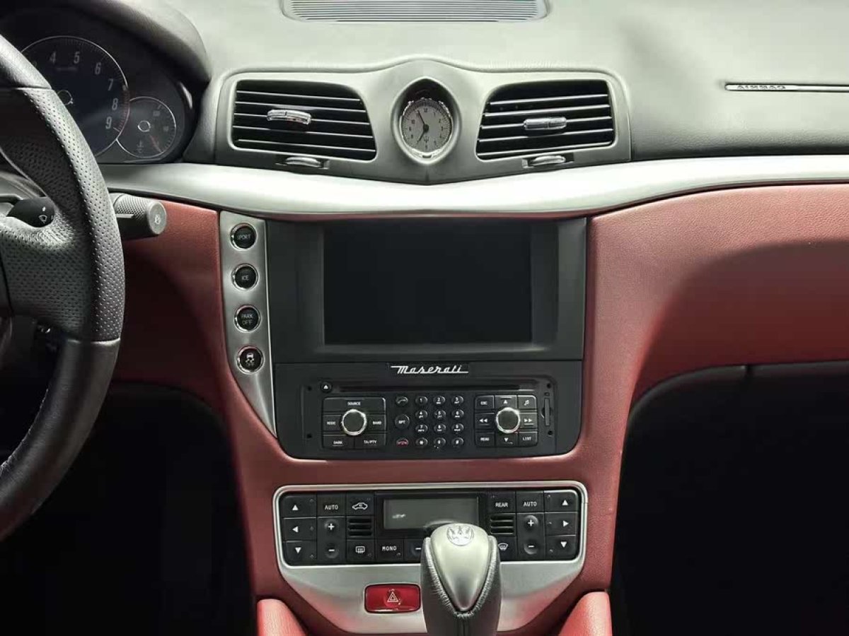 瑪莎拉蒂 GranTurismo  2007款 4.2L 標(biāo)準(zhǔn)版圖片