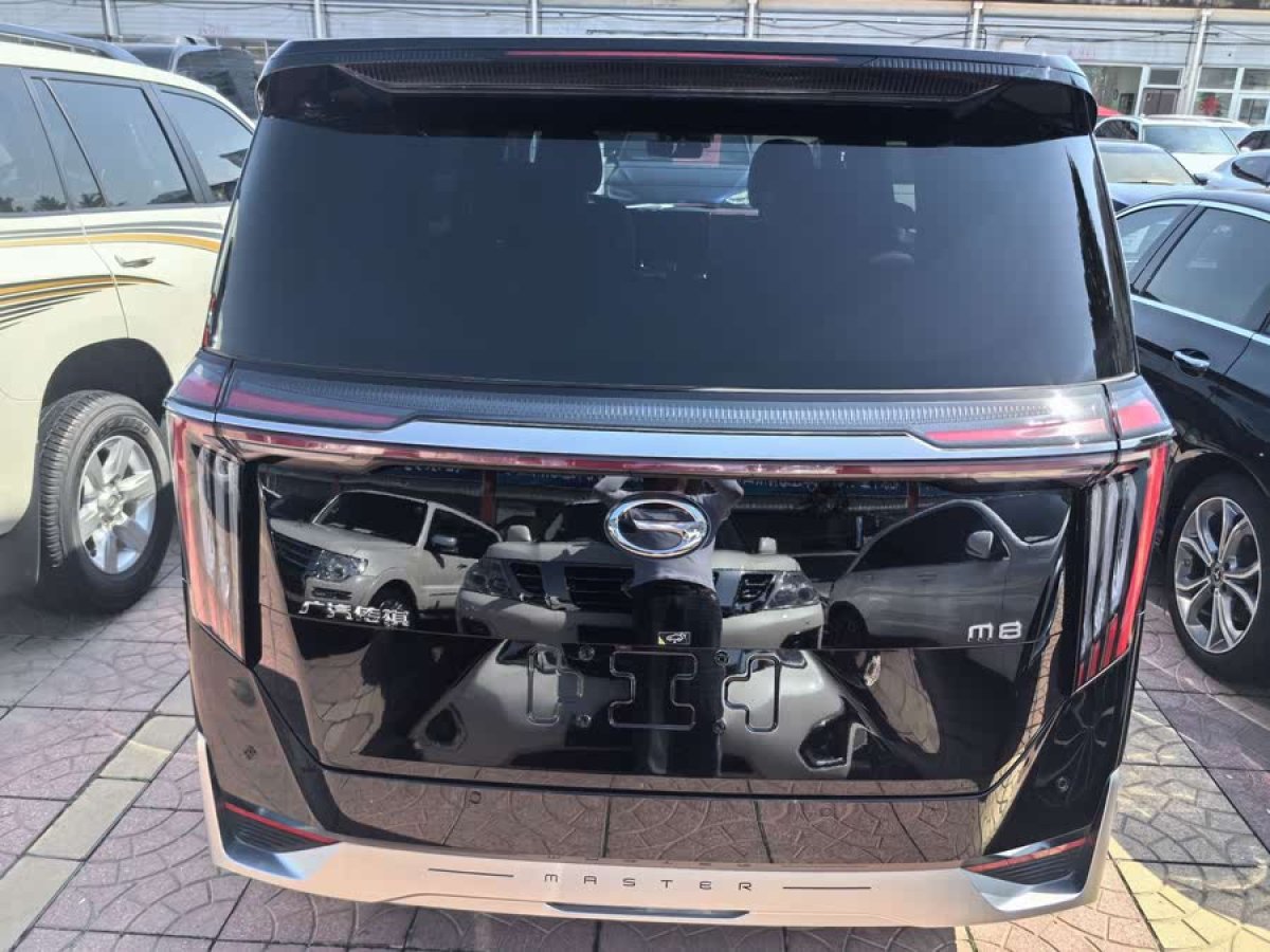 廣汽傳祺 M8  2024款 宗師系列 雙擎 至尊版圖片
