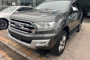 撼路者 福特 2.0T 汽油自動四驅旗艦版 7座