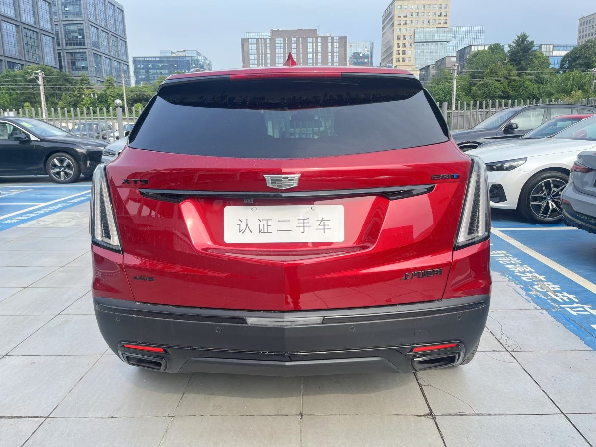 凱迪拉克 XT5  2022款 2.0T 四驅(qū)豪華型（蜂鳥(niǎo)版）圖片