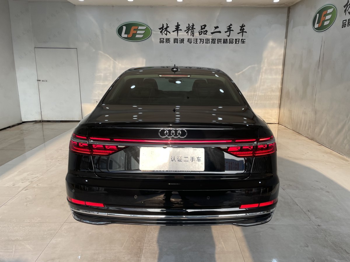 奧迪 奧迪A8  2023款 A8L 50 TFSI quattro 臻選型圖片