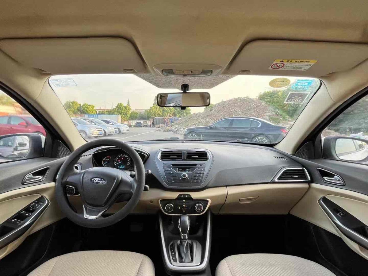 福特 福睿斯  2017款 改款 1.5L 自动舒适型图片
