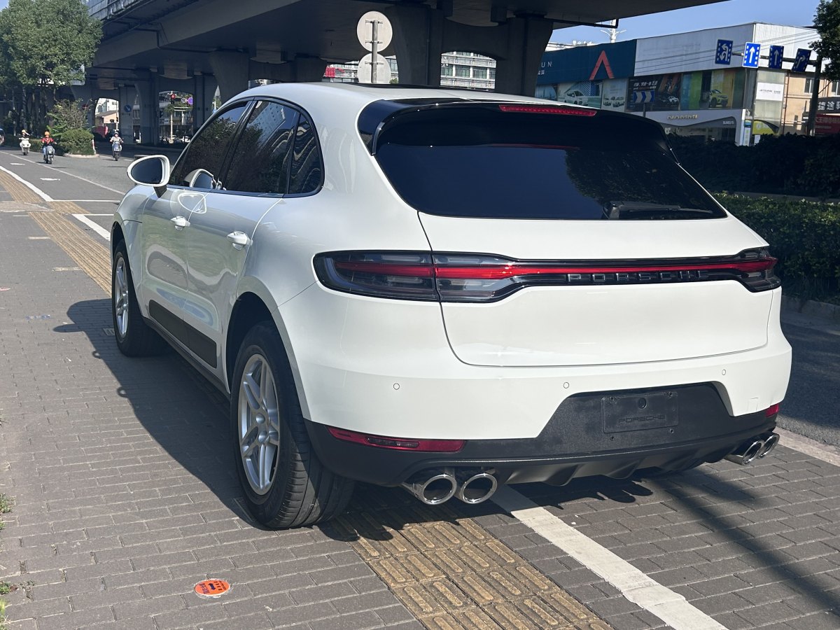 2019年12月保時(shí)捷 Macan  2020款 Macan 2.0T