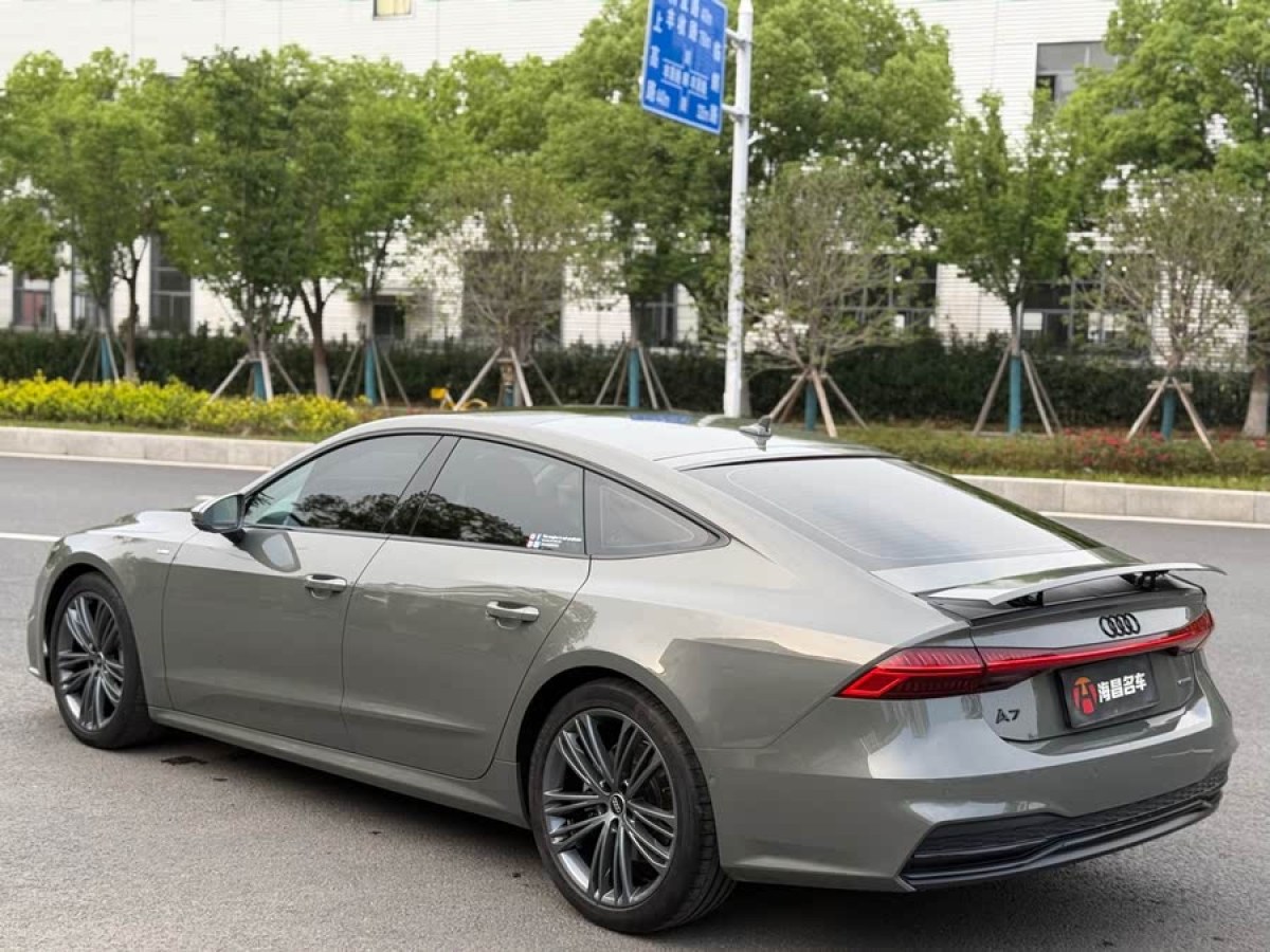 奧迪 奧迪A7  2023款 45 TFSI 臻選型圖片