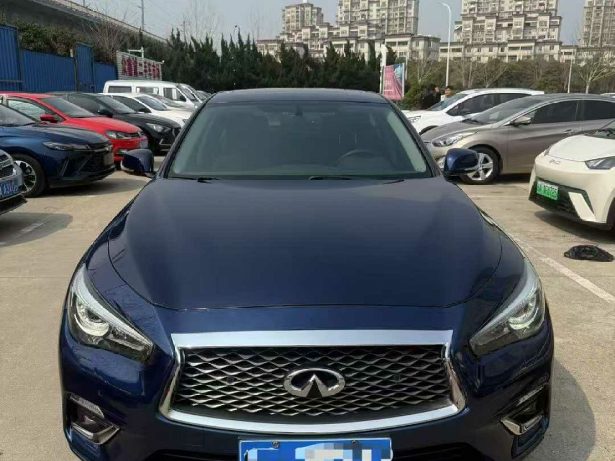 英菲尼迪 Q50L  2018款  2.0T 舒適版 國(guó)VI圖片