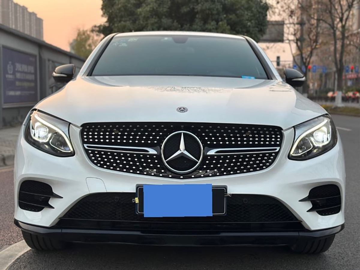 奔馳 奔馳GLC  2022款 改款 GLC 300 4MATIC 轎跑SUV圖片