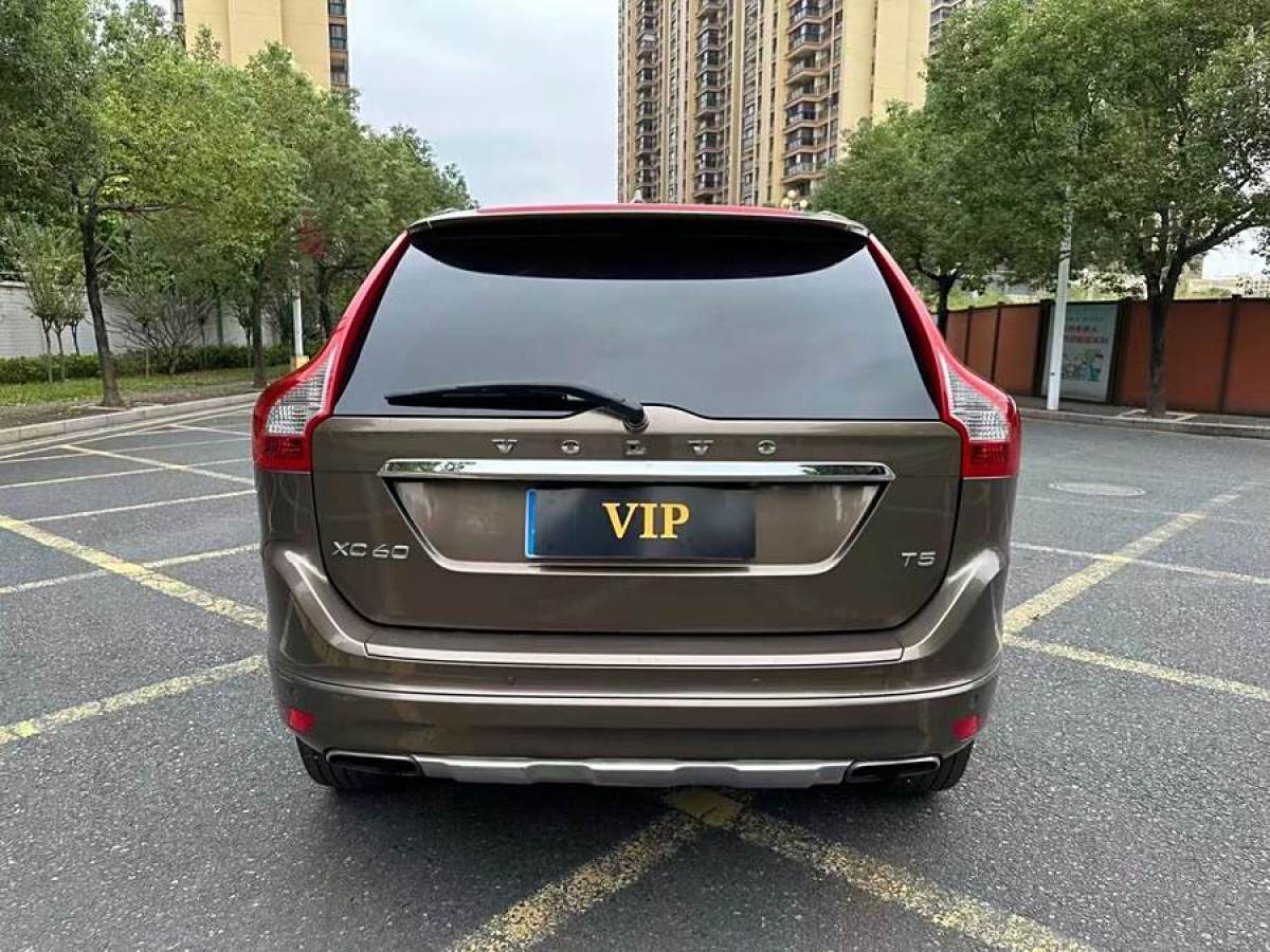 沃爾沃 XC60  2015款 T5 AWD 智遠(yuǎn)版圖片