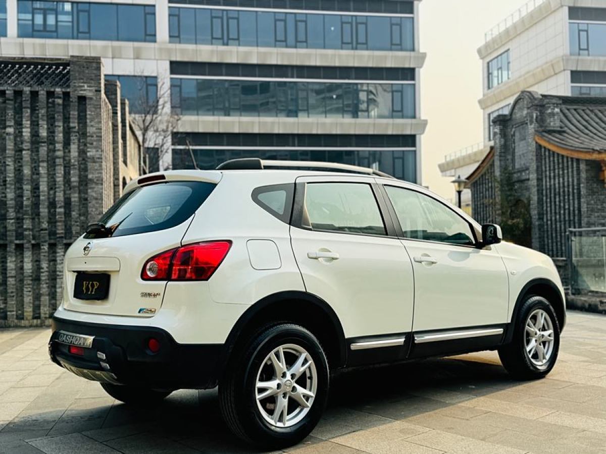 日產(chǎn) 逍客  2012款 2.0XL 火 CVT 2WD圖片