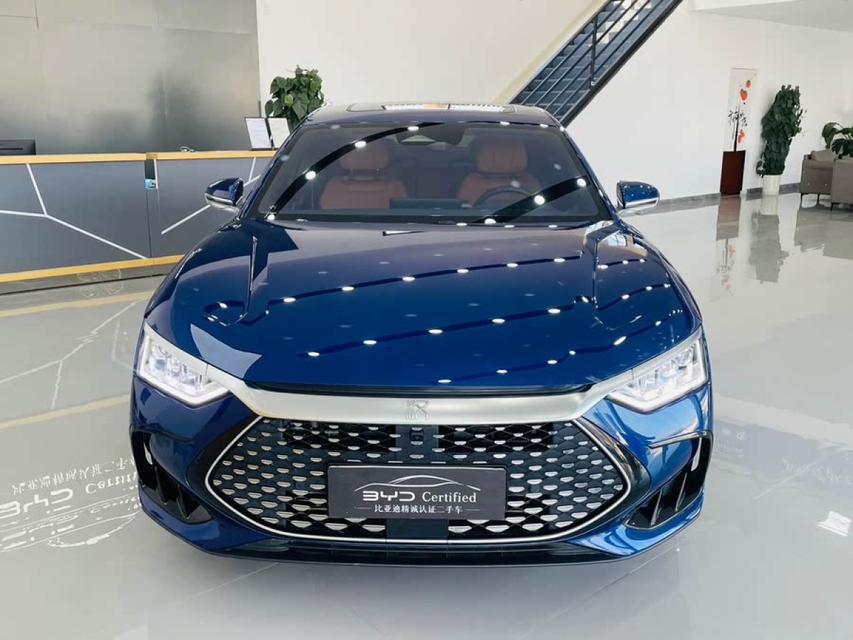 比亞迪 漢  2022款 DM-i 121KM 領(lǐng)航型圖片