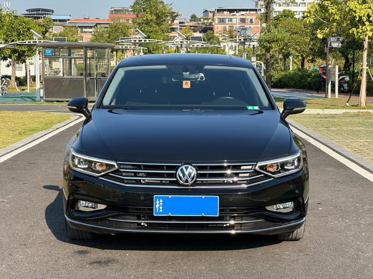 大眾 邁騰  2020款 330TSI DSG 領(lǐng)先型圖片