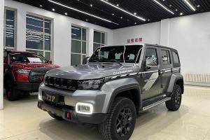 BJ40 北京 2.0T 自动四驱环塔冠军版