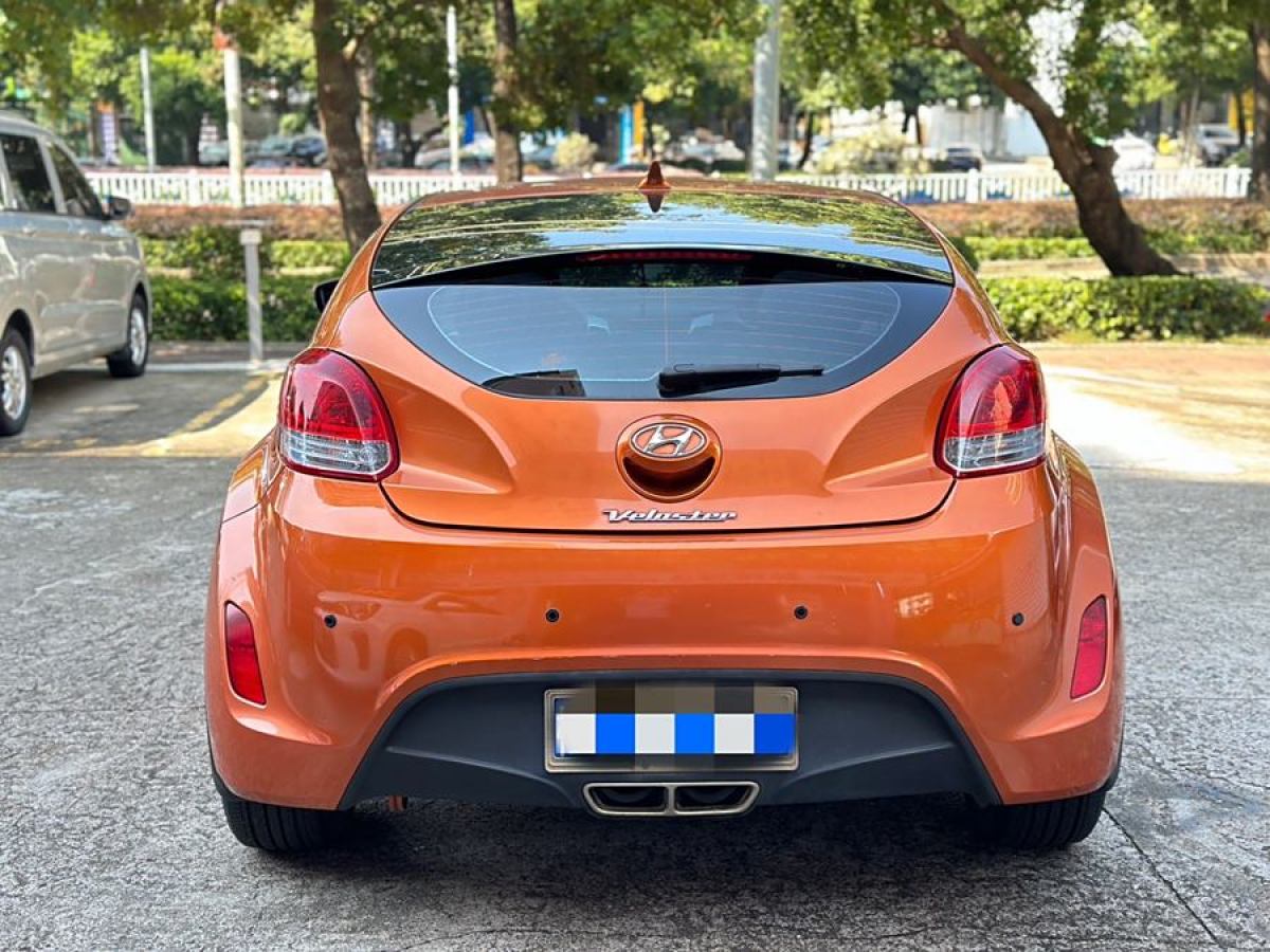 現(xiàn)代 Veloster飛思  2011款 1.6L 自動(dòng)尊享版圖片