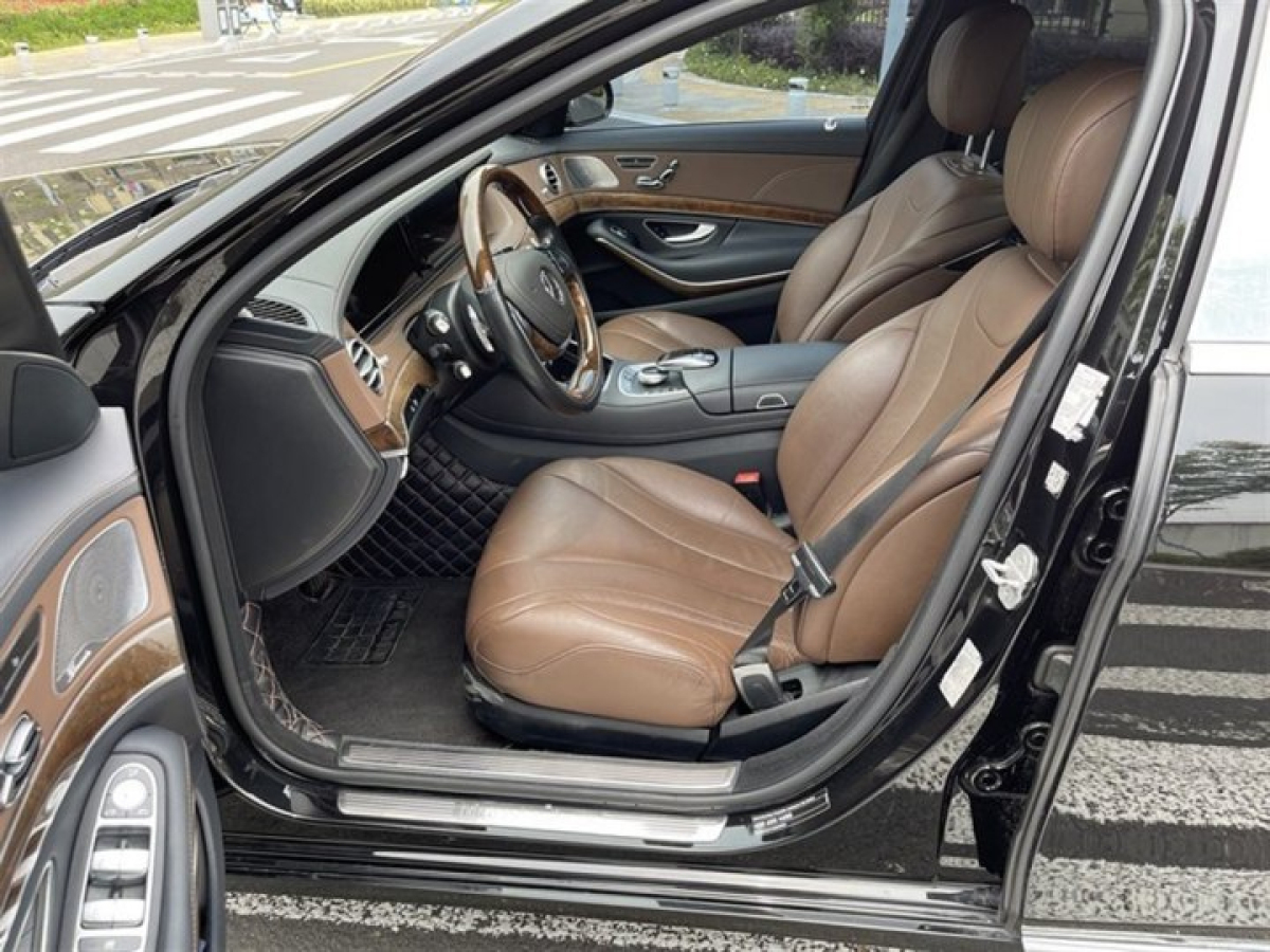 2014年1月奔驰 奔驰S级  2014款 S 400 L 尊贵型