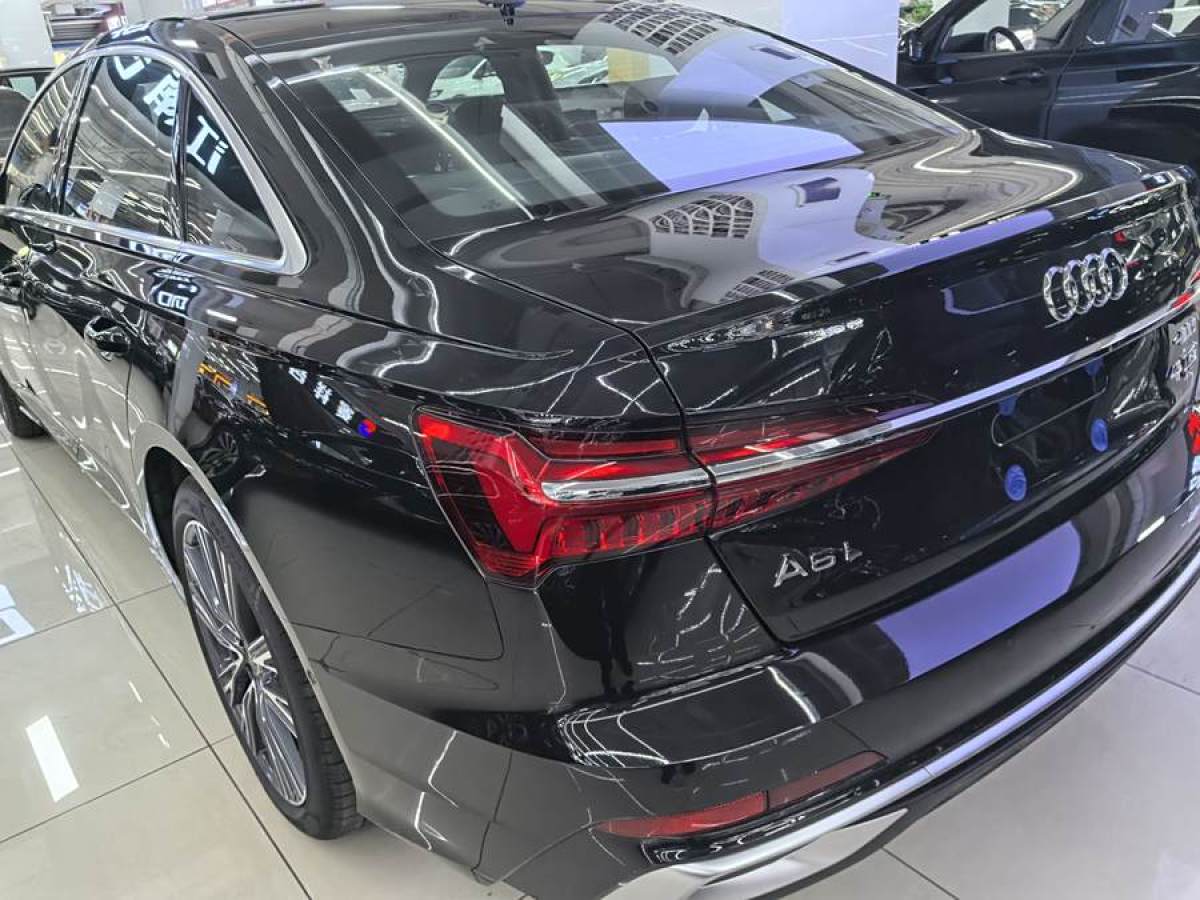 奧迪 奧迪A6L  2024款 45 TFSI quattro 臻選動(dòng)感型圖片