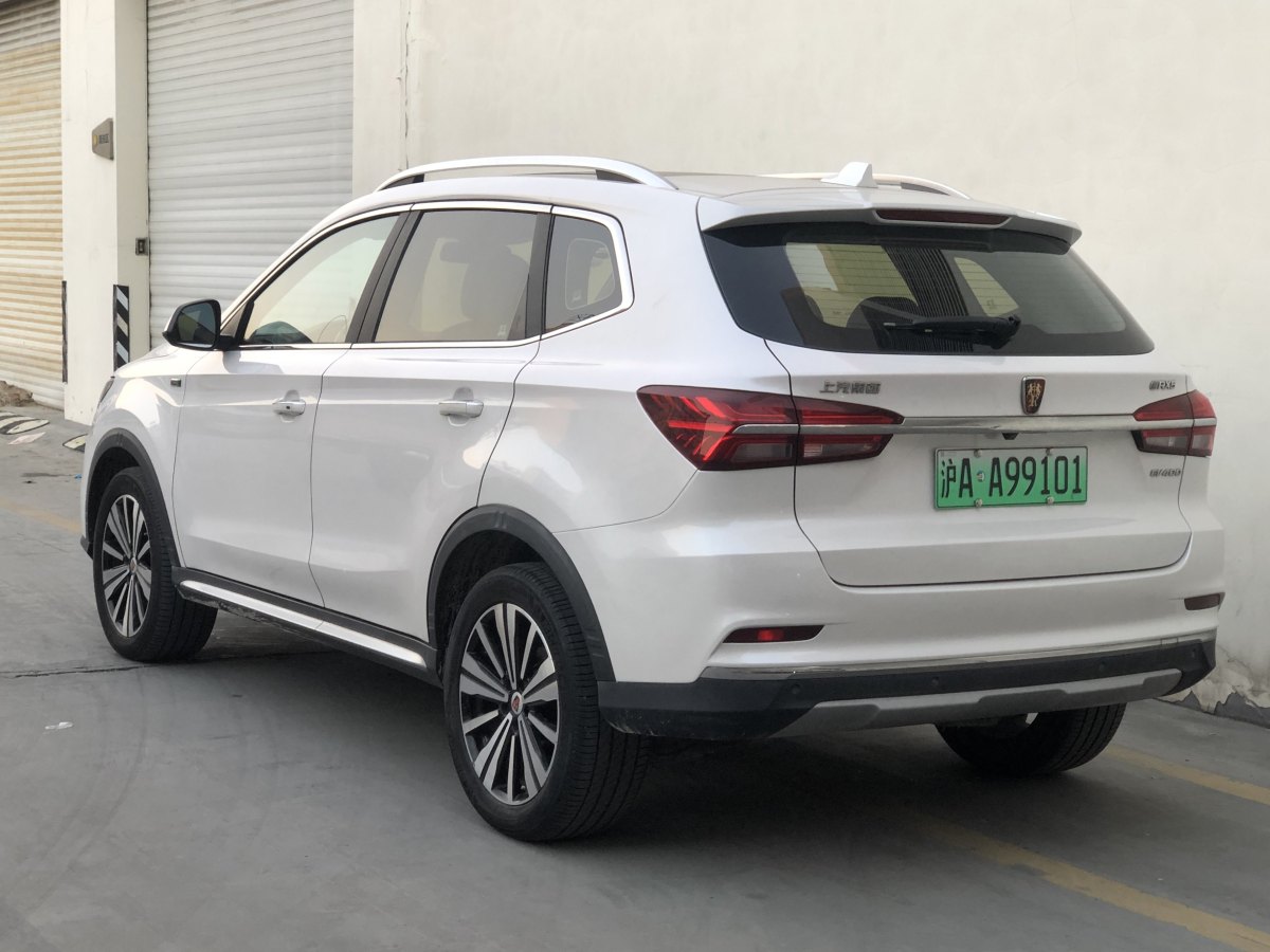 榮威 RX5新能源  2017款 ERX5 EV400 電動(dòng)互聯(lián)網(wǎng)豪華版圖片