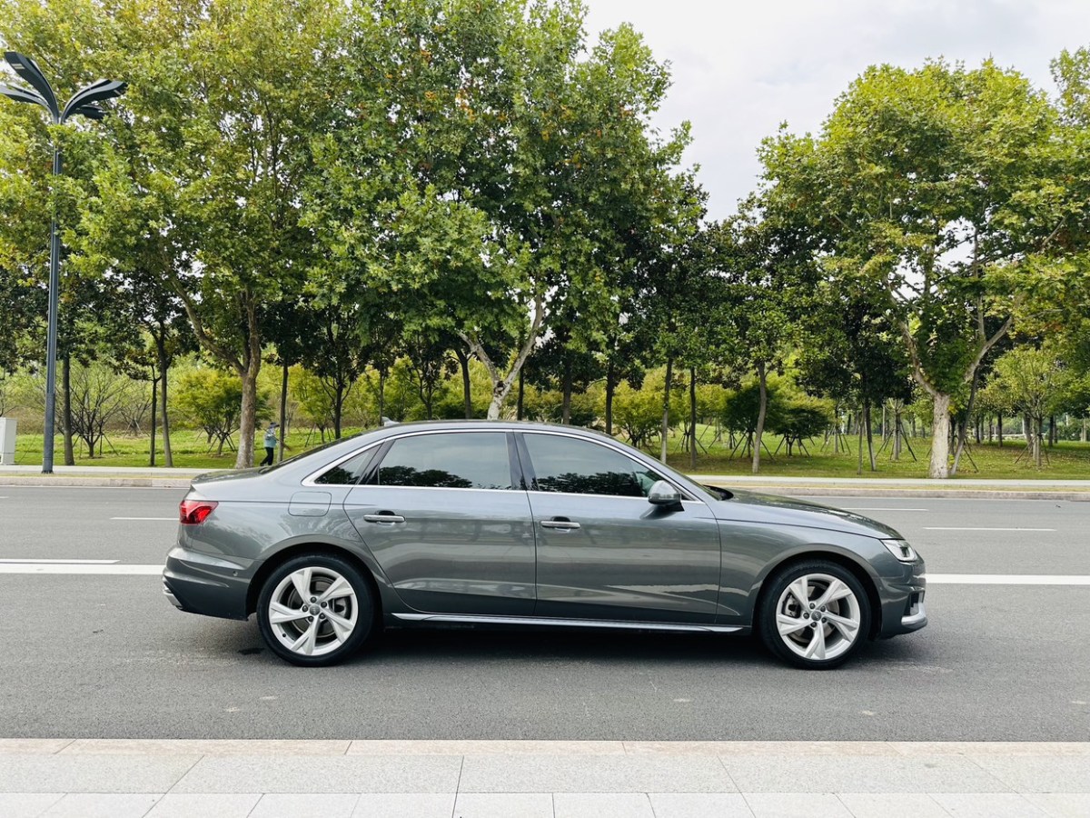 2020年5月奧迪 奧迪A4L  2020款 40 TFSI 豪華致雅型