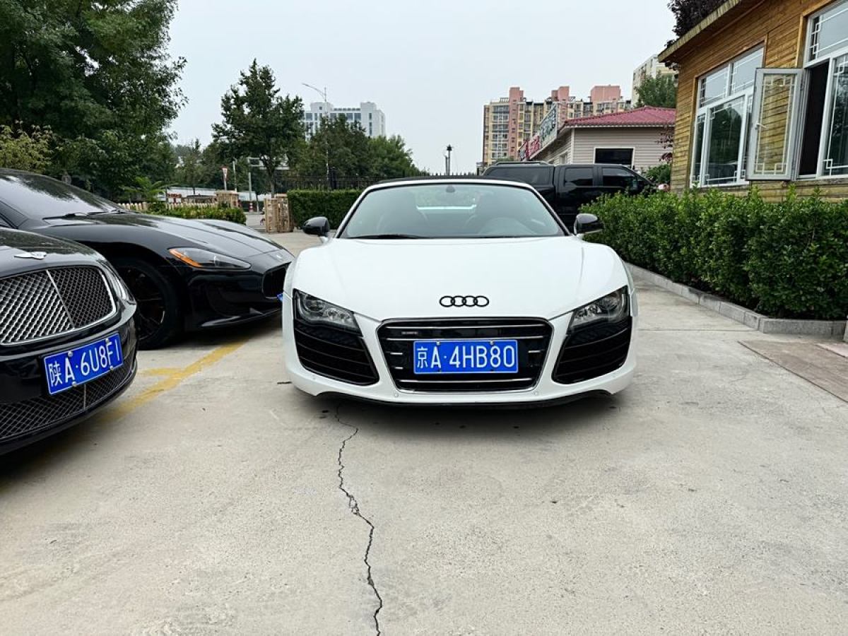 奧迪 奧迪R8  2011款 Spyder 5.2 FSI quattro圖片