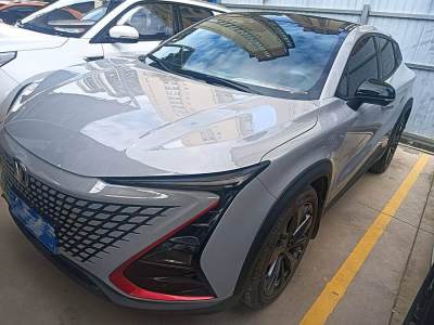 2021年9月 長(zhǎng)安 UNI-T 1.5T 尊貴型圖片