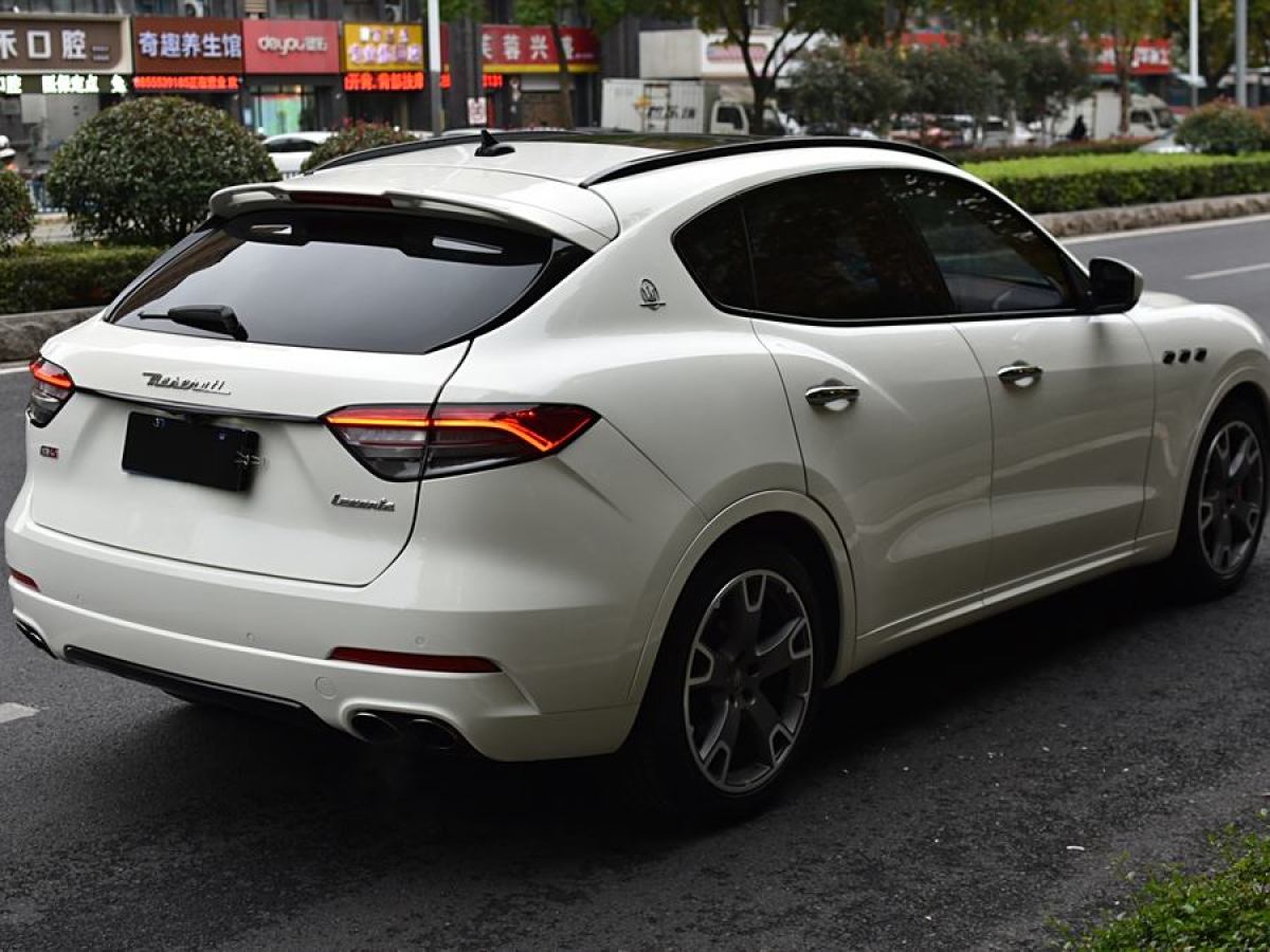 瑪莎拉蒂 Levante  2016款 3.0T Levante S圖片