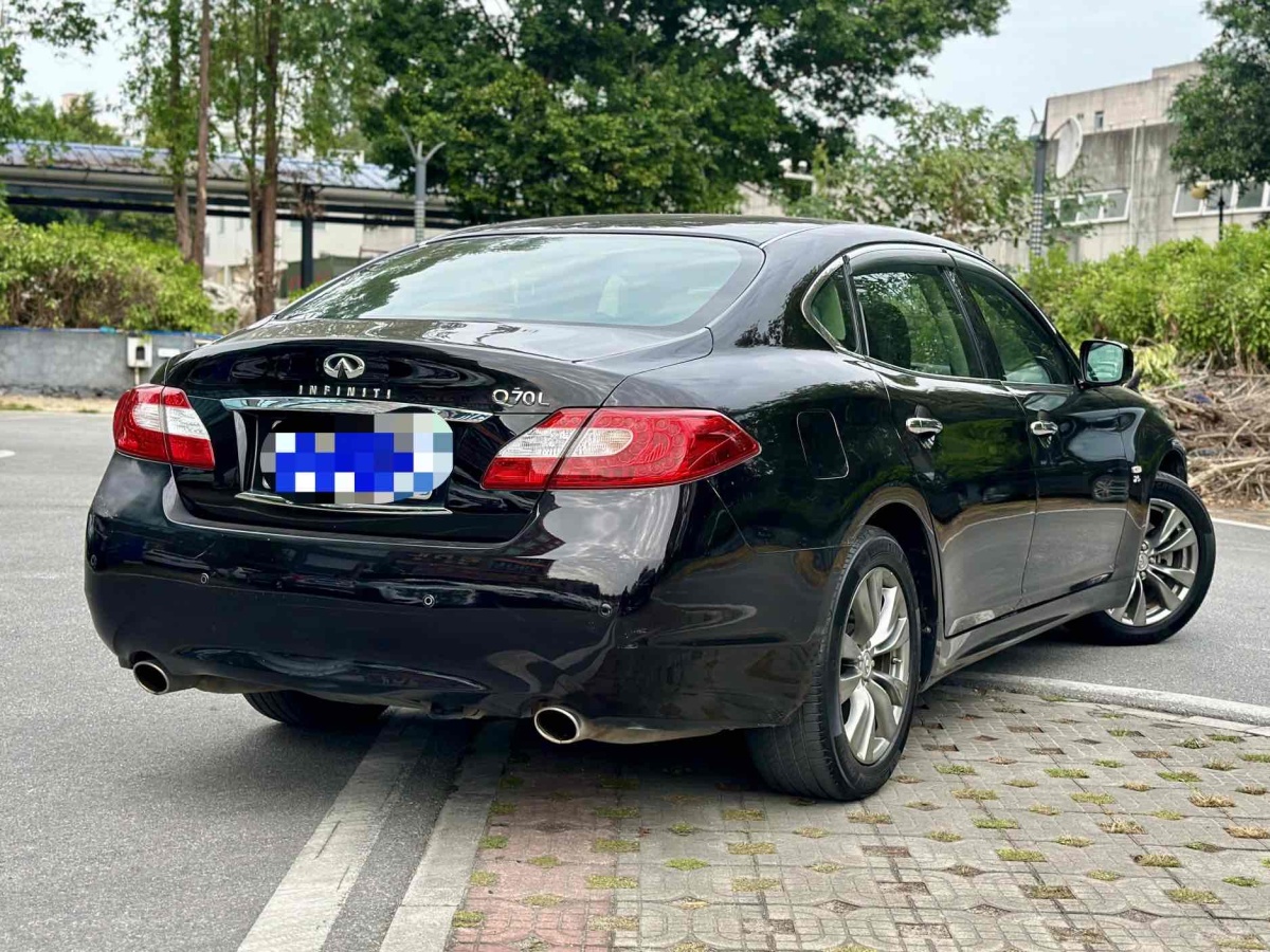 英菲尼迪 Q70  2013款 Q70L 2.5L 舒適版圖片