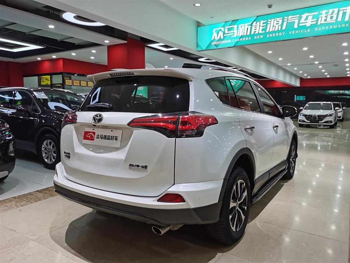 豐田 RAV4榮放  2016款 2.0L CVT兩驅(qū)風(fēng)尚版圖片