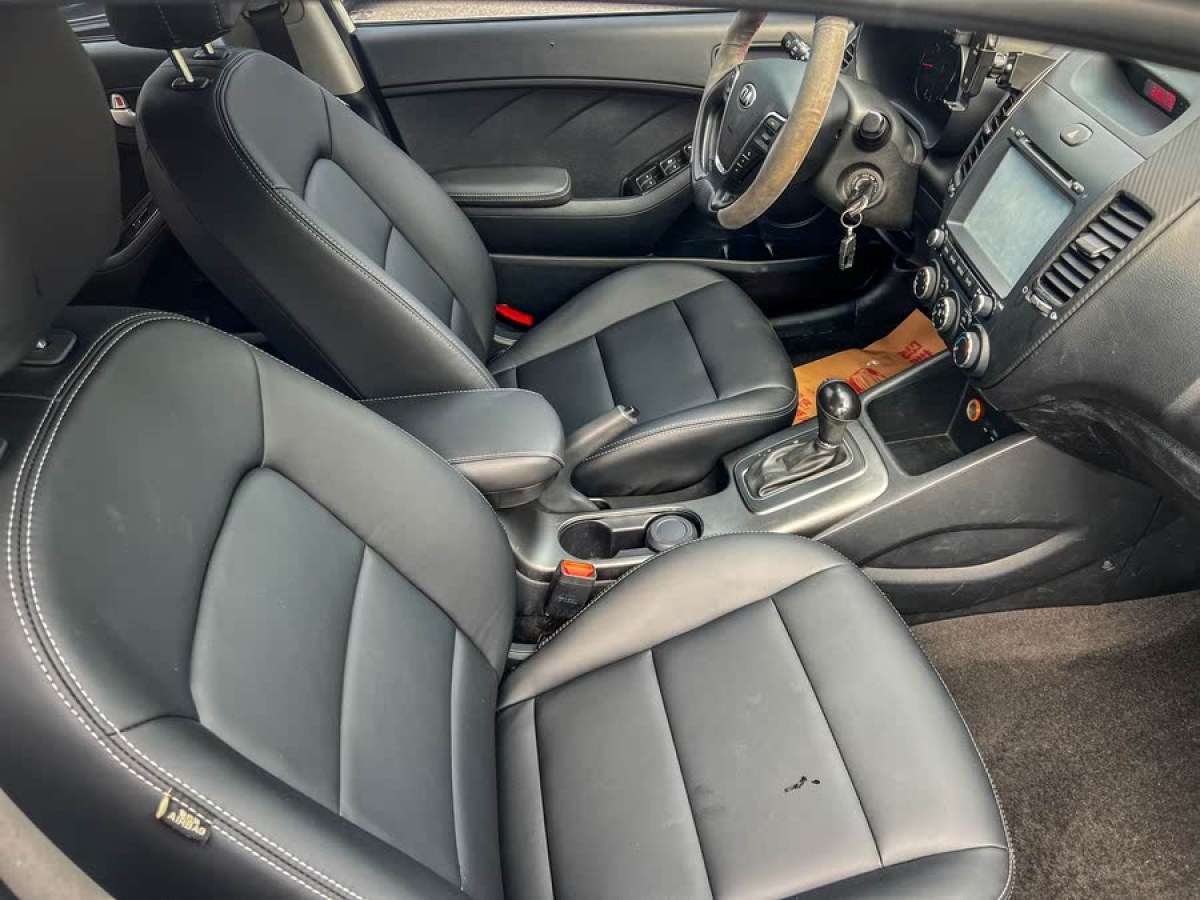 起亞 K3  2015款 1.6L 自動(dòng)GL圖片