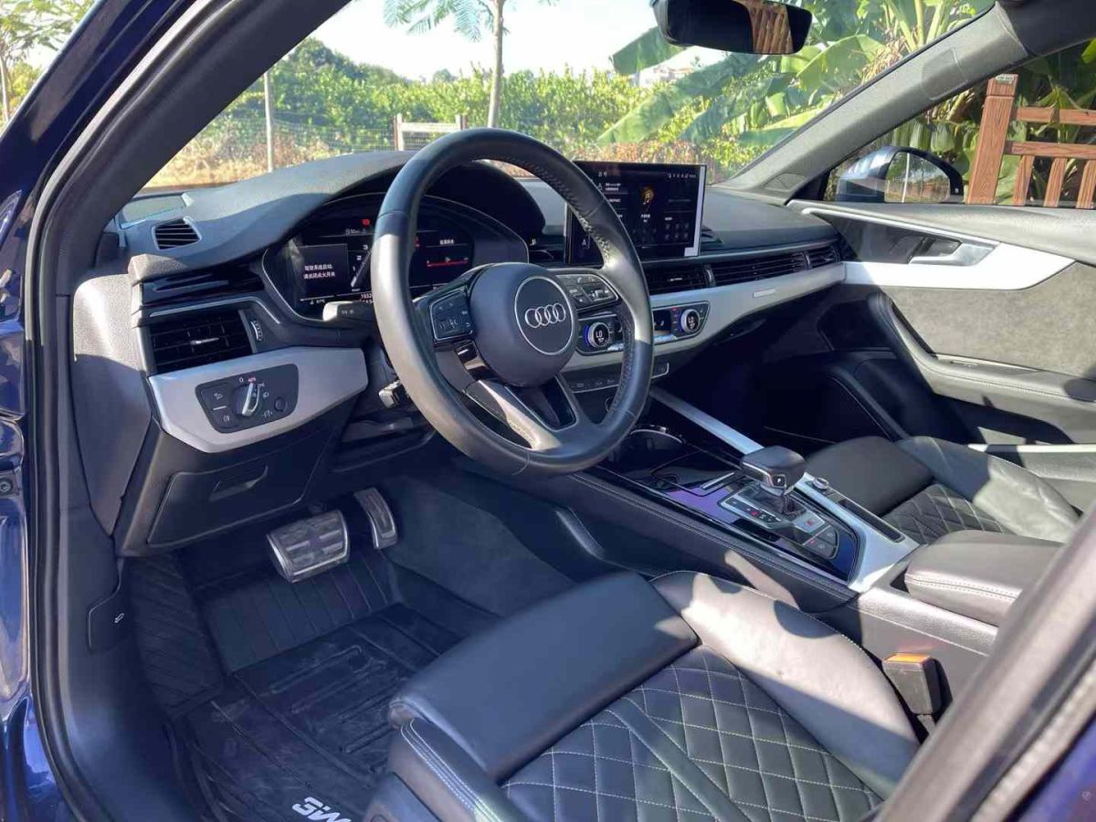 奧迪 奧迪RS 4  2021款 RS4 Avant 暗金版圖片