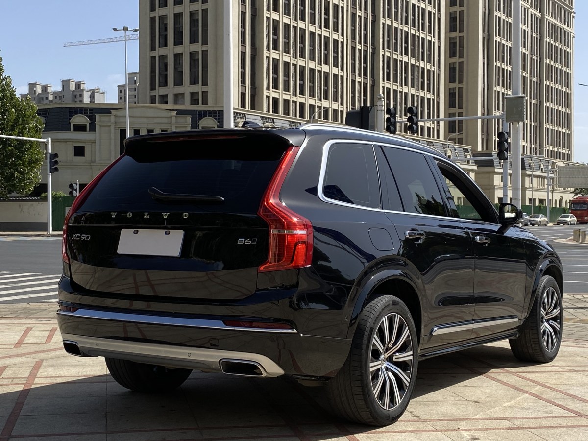 2022年1月沃爾沃 XC90  2024款 B6 智雅豪華版 7座