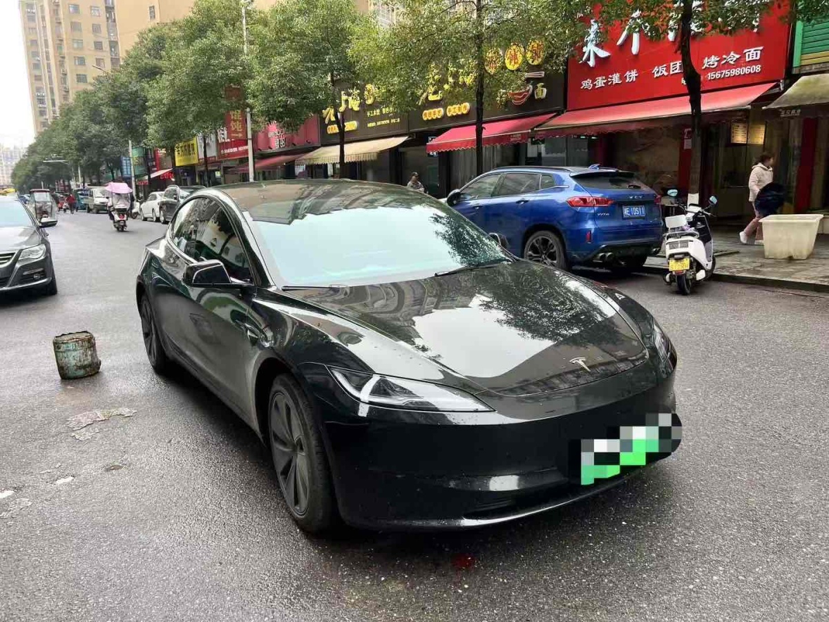 特斯拉 Model 3  2023款 煥新版 后輪驅(qū)動(dòng)圖片