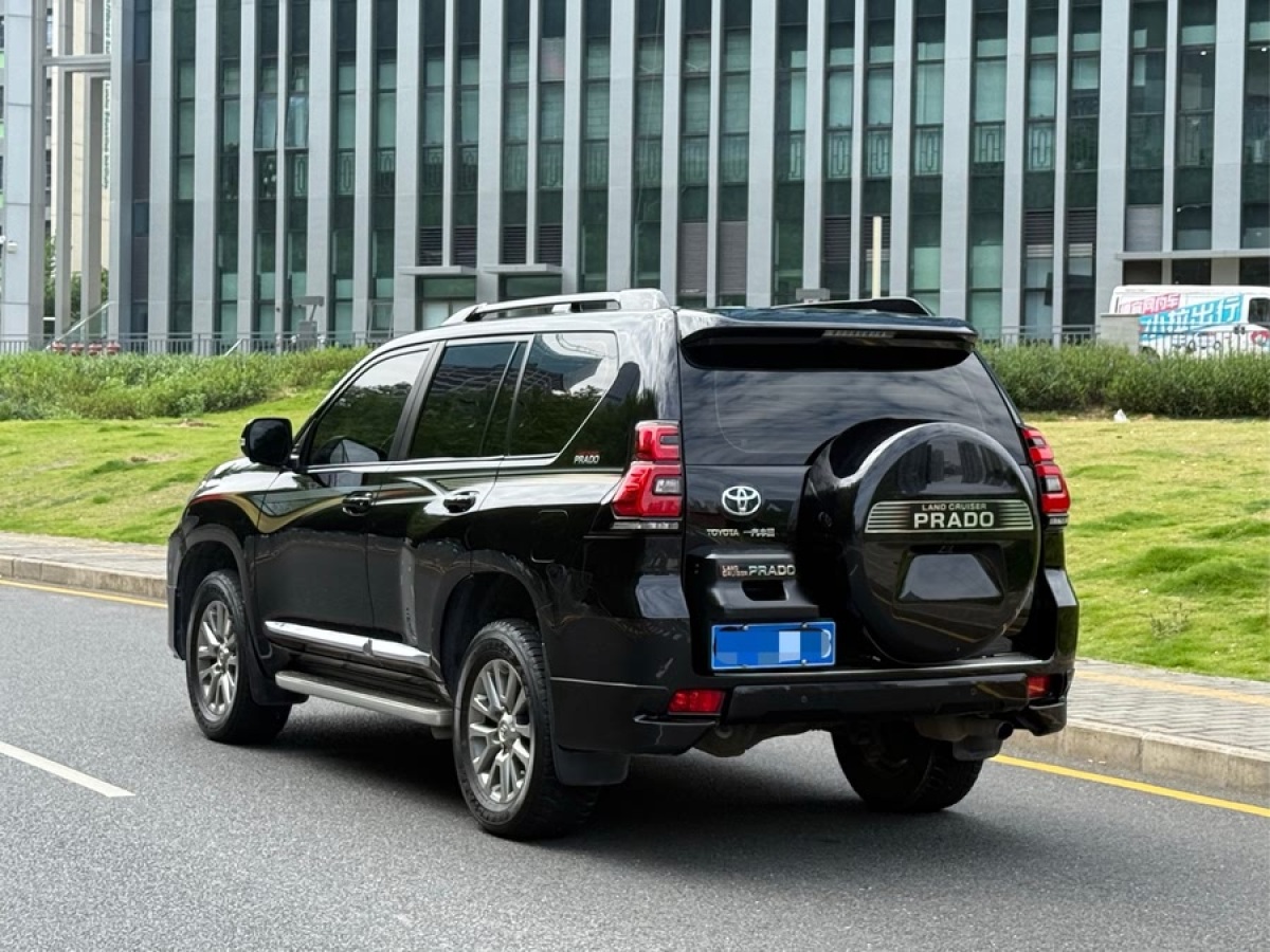 豐田 普拉多  2018款 3.5L 自動(dòng)TX-L NAVI后掛備胎圖片