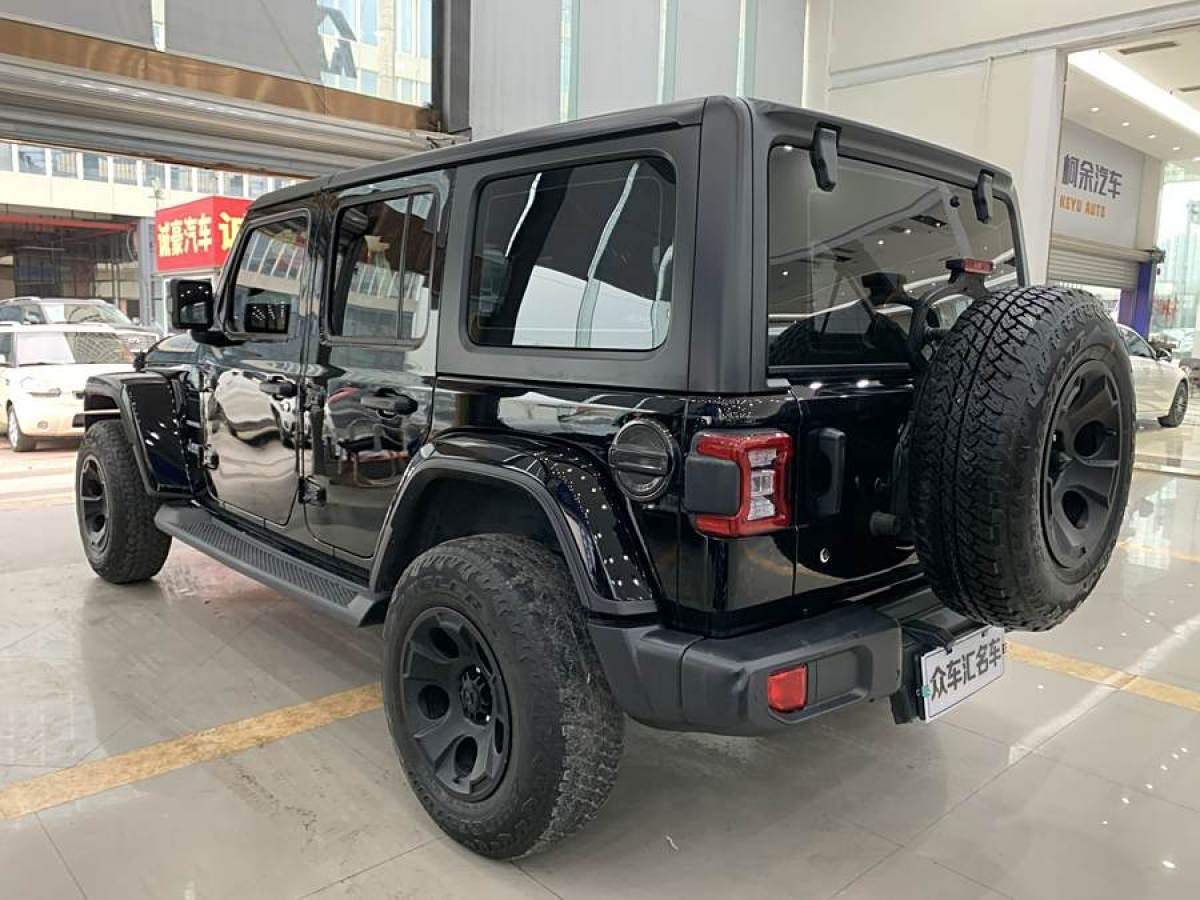 Jeep 牧馬人  2019款 2.0T Sahara 四門版 國VI圖片