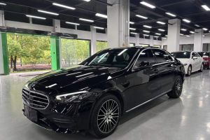 奔馳C級 奔馳 C 260 L 皓夜運動版