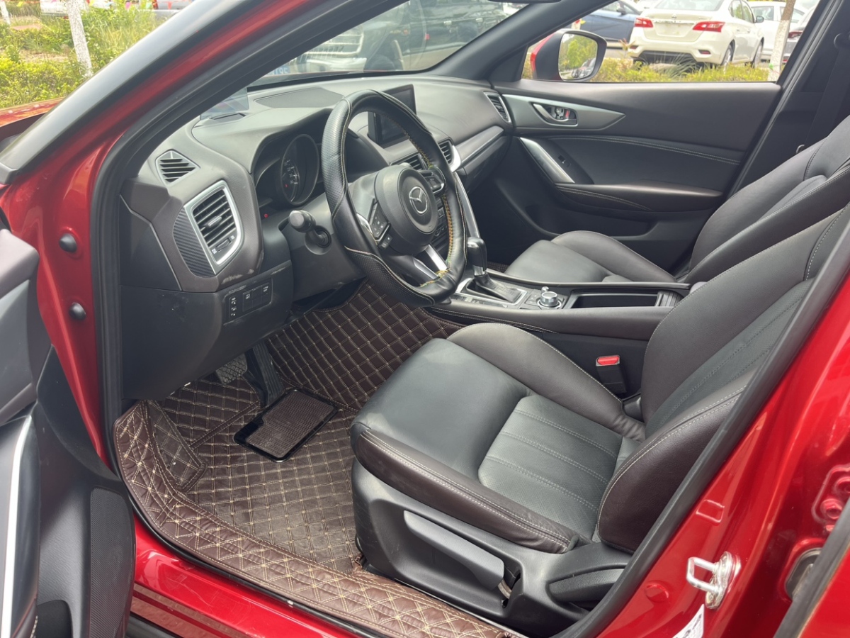 2018年08月马自达 CX-4  2018款 2.0L 自动两驱蓝天品位版