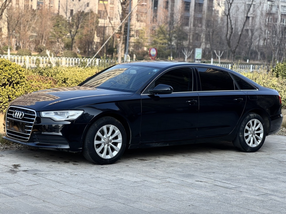 奧迪 奧迪A6L  2014款 TFSI 標(biāo)準(zhǔn)型圖片